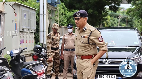 Chennai commissioner visits victim Sathya's residence