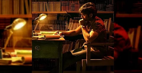 Dhanush's look from Vaathi