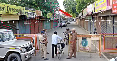 The number of checkposts in the city has been increased and pickets erected wherever required
