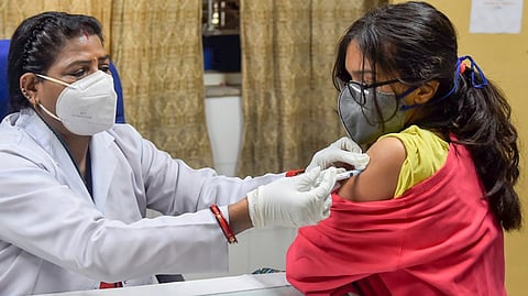 A total of 384 more people recovered, and the total recoveries from the virus to 35,51,029.