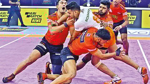 U Mumba inflicted a crucial 'All Out' in the 38th minute.