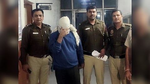 Delhi Police with Aftab Poonawala