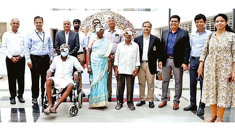 5,000 poor patients get free cataract surgery