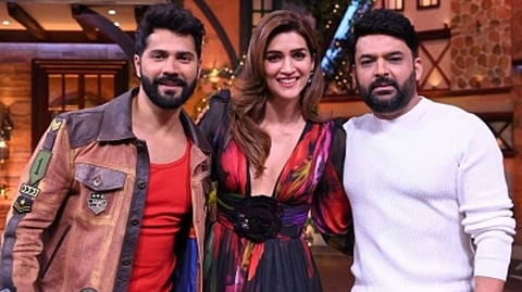(L) Varun Dhawan, Kriti Sanon and Kapil Sharma