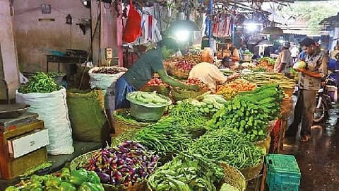 The city requires 5,000-6,000 tonnes of vegetables daily, and the market receives additional 1,500 tonnes