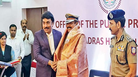 State Public Prosecutor Hasan Mohammed Jinnah and DGP C Sylendra Babu felicitate ADGP P Thamaraikannan in a pre-farewell event