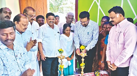 Thanjai Collector assists 2 youth to get new houses