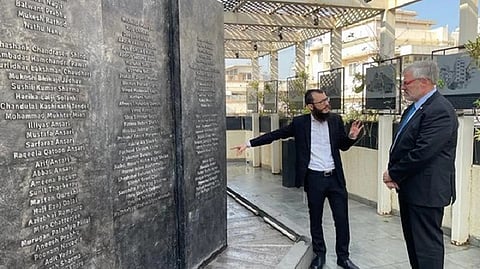 Israeli envoy pays tribute 26/11 Mumbai attack victims at Chabad house