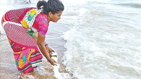 TN tearfully remembers tsunami victims on 18th anniversary