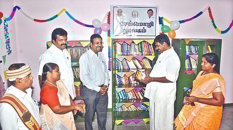 MP SS Palanimanickam and Collector Dinesh Ponraj Oliver at the opening of Semmozhi library in Thanjavur on Saturday