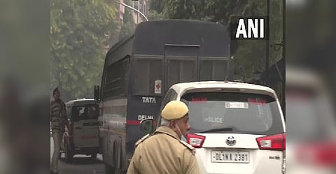 Aaftab Amin Poonawalla outside CBI headquarters