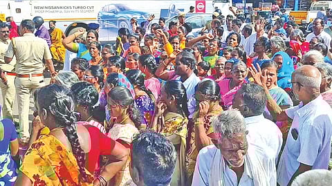 Several protestors took to the streets protesting against the opening of a Tasmac outlet in their area.