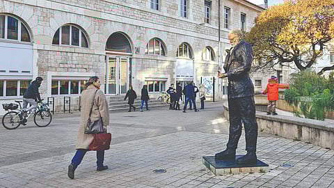 Victor Hugo statue