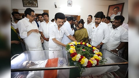 CM Stalin pays floral tributes to deceased Cong MLA Thirumagan Everaa in Erode.