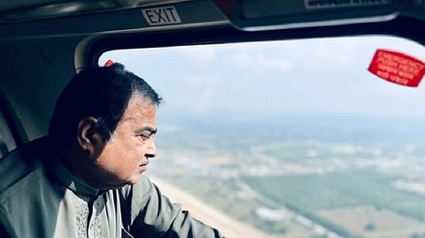 Nitin Gadkari during the inspection