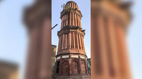 Hastsal Minar