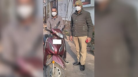 Police detains 23-year-old Vicky Sharma from the viral video