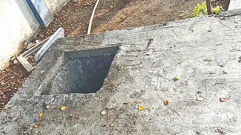 The open sewage tank