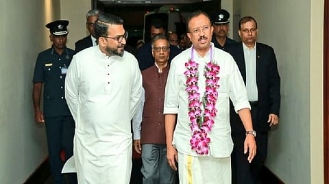 MoS for External Affairs V Muraleedharan with Sri Lankan State Minister of Foreign Affairs, Tharaka Balasuriya.