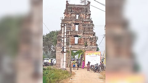 View of the dilapidated Rajagopuram of the temple in Thakkolam town panchayat in Ranipet district.