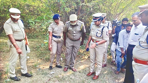 Commissioner of Police M Sathyapriya inspecting the
attack spot in Tiruchy on Monday