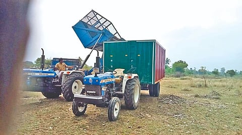 Tiruttani cane farmers at loss due to Arakkonam traffic rules