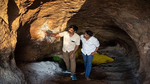 Thiruparankundram hillock cave