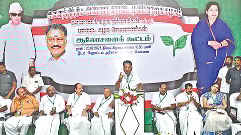 OPS addressing the district secretaries of his faction