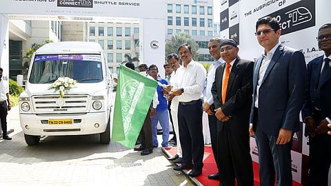 CMRL on Monday introduced the last mile connectivity between Arignar Anna Alandur Metro station and DLF cybercity, Porur