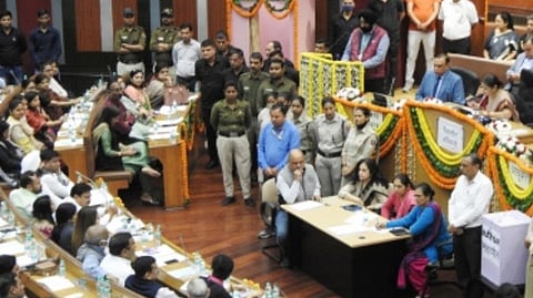 After all-night mayhem, MCD House to meet on Friday