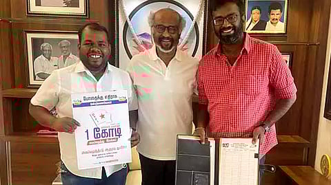 Rajinikanth signs "one crore signature" campaign