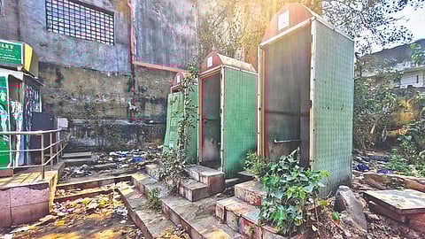 A poorly maintained toilet in Tiruvanmiyur depot