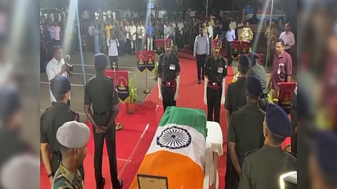 Army jawans pay tributes to Major Jayanth A, who perished in the chopper crash