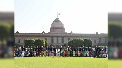 Delhi High Court judges visit Rashtrapati Bhavan's Amrit Udyan