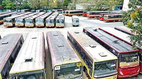 Of 3,436 buses with the MTC, 900 are already non-operational