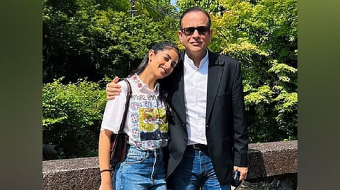 Navya Nanda with her dad Nikhil Nanda