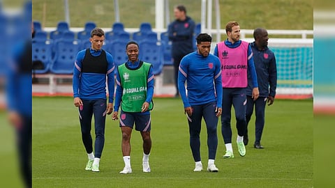 England's Ben White, Harry Kane, Raheem Sterling and Reece James during training