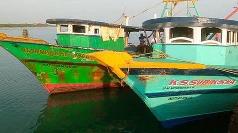 Sri Lankan Navy apprehends 12 Tamil Nadu fishermen