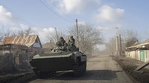 Civilians flee embattled town as Ukrainian pullout looms