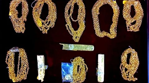 Gold recovered from passenger at Coimbatore Airport