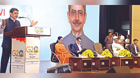 Governor RN Ravi addressing the G20 Young Ambassador Summit 2023