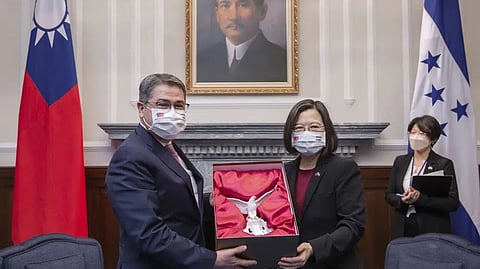 Taiwan recalls ambassador as Honduras switches ties to China
