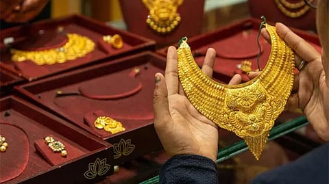 Gold prices jumps by Rs 200, silver shoots by Rs 1.30