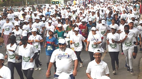 Ahimsa Run attempts Guinness Record with highest number of pledges