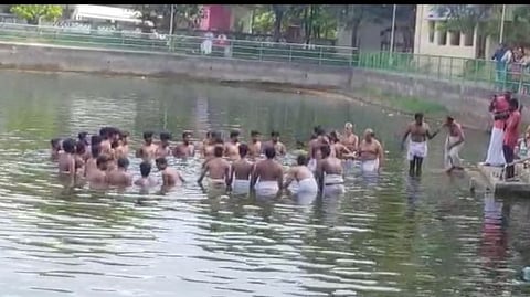 Experts said that only trained rescuers can handle such situations and untrained persons, even if they know swimming can be dragged into the water in such cases.