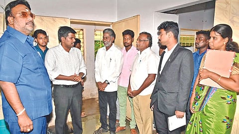 The National Commission for Protection of Child Rights (NCPCR) has taken suo moto cognisance of the escape of minors from the government observation homes in Vellore and Kanchipuram