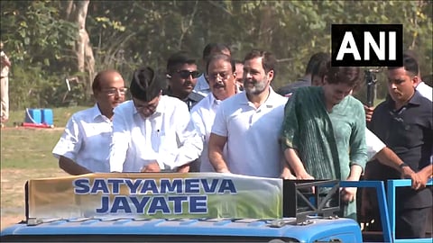 Rahul Gandhi and Priyanka Gandhi in Kerala