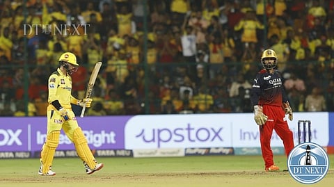 Devon Conway in action.