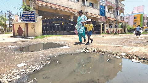 Oh, the dump stinks!