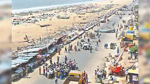 Another PIL on Marina Loop Road shops, Madras HC junks plea